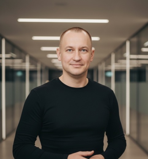 Aliaksei "Alex" Ivanouski, Fractional CTO & Founding Engineer